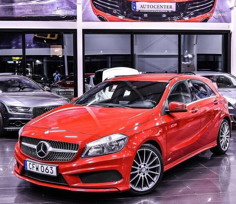 Röd Begagnad 2014 Mercedes A180 AMG line Halvkombi | 109 900 kr (Marknadspris) - Bild 1/4
