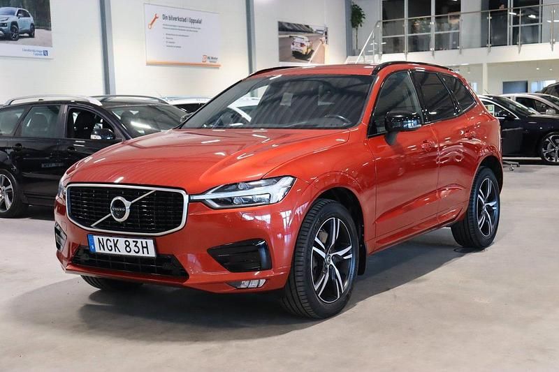 Röd Begagnad 2019 Volvo XC60 R-Design SUV | 339 900 kr (Dyr) - Bild 1/4