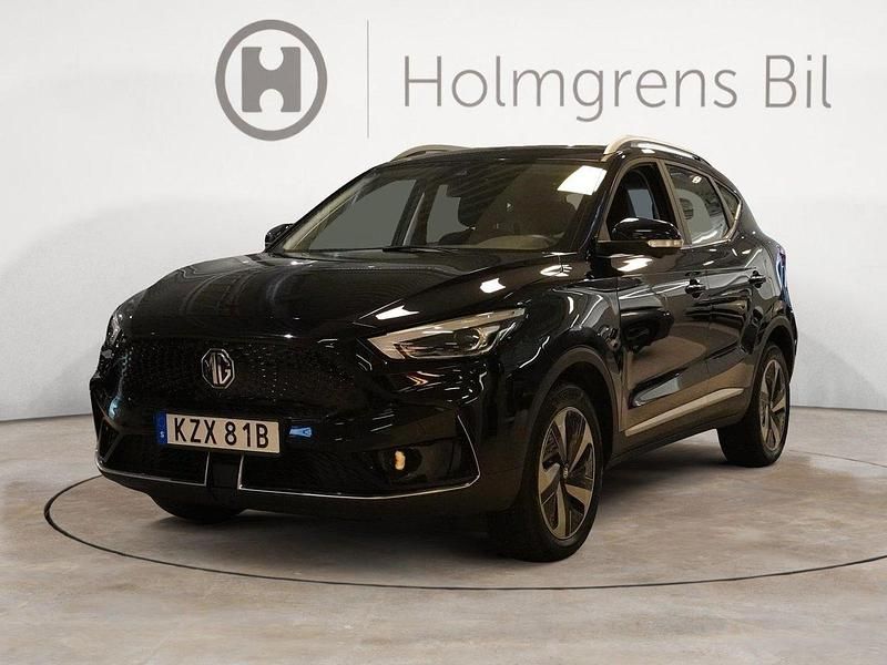 Svart Begagnad 2022 MG ZS Luxury Sedan | 249 900 kr - Bild 1/4