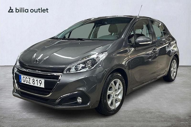 Grå Begagnad 2018 Peugeot 208 Halvkombi | 99 900 kr (Marknadspris) - Bild 1/3