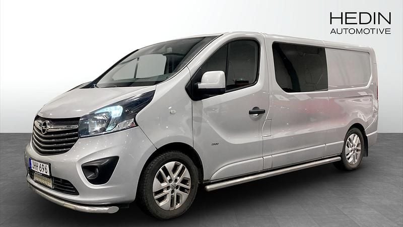 Grå Begagnad 2015 Opel Vivaro Minibuss | 109 800 kr - Bild 1/4