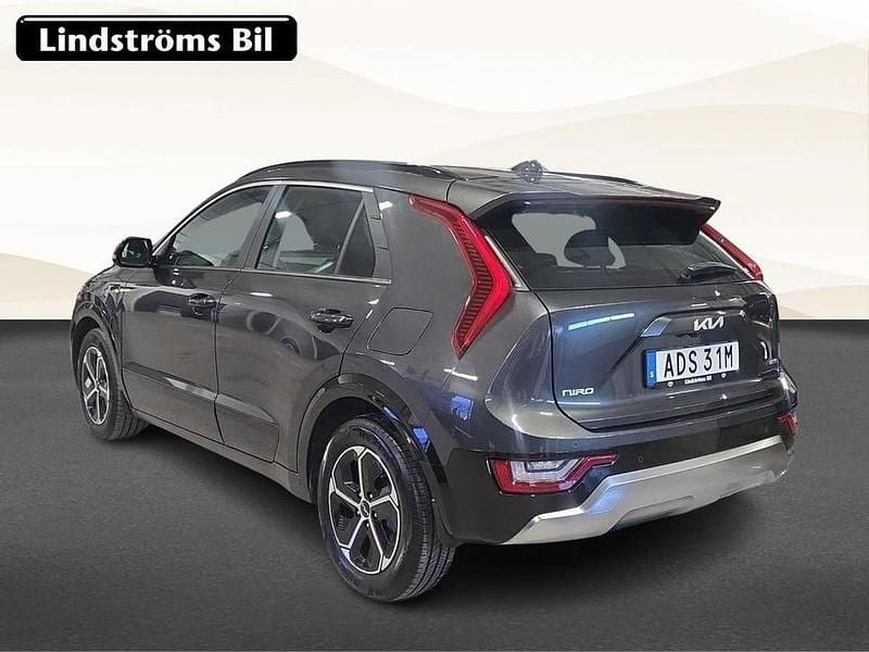 Begagnad Kia Niro 185 HK (136 kW) 2022 Grå SUV