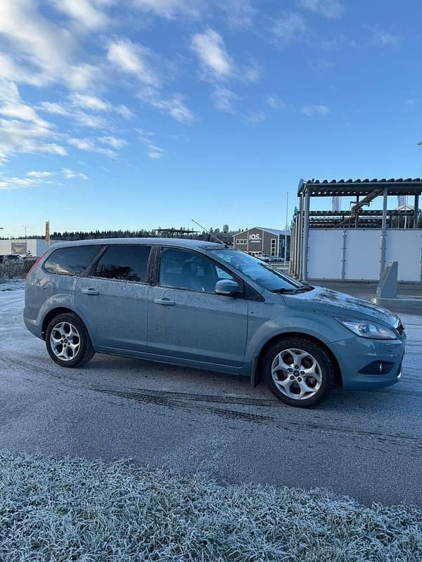 Begagnad 2008 Ford Focus Kombi | 18 500 kr (Bra pris) - Bild 1/4