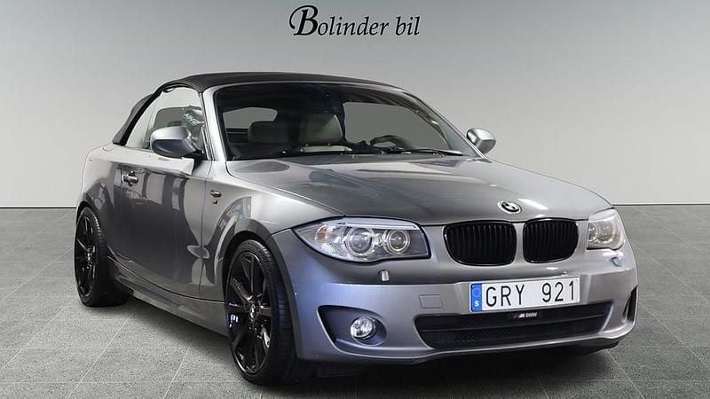 Begagnad BMW 118 Cabriolet Advantage 143 HK (105 kW) 2011 Grå Cab