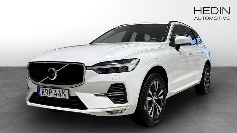 Vit (white) Begagnad 2021 Volvo XC60 SUV | 359 500 kr (Bra pris) - Bild 1/4