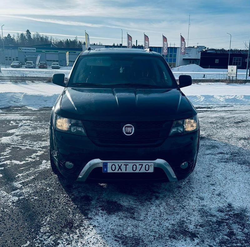 Begagnad Fiat Freemont 170 HK (125 kW) 2015 SUV