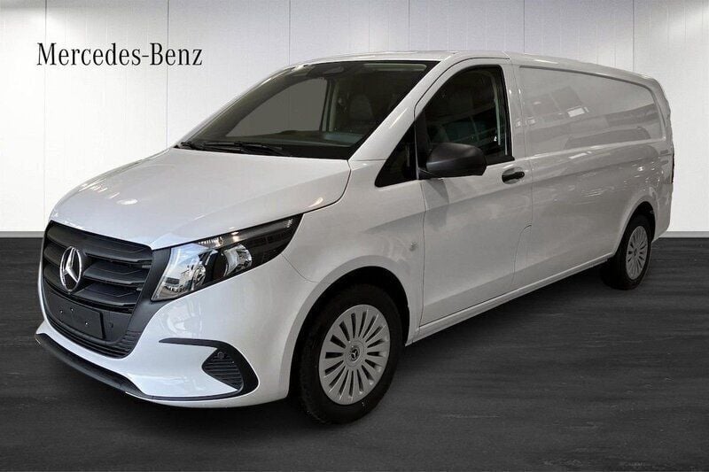 Vit (white) Ny 2024 Mercedes Vito Minibuss | 618 200 kr - Bild 1/4