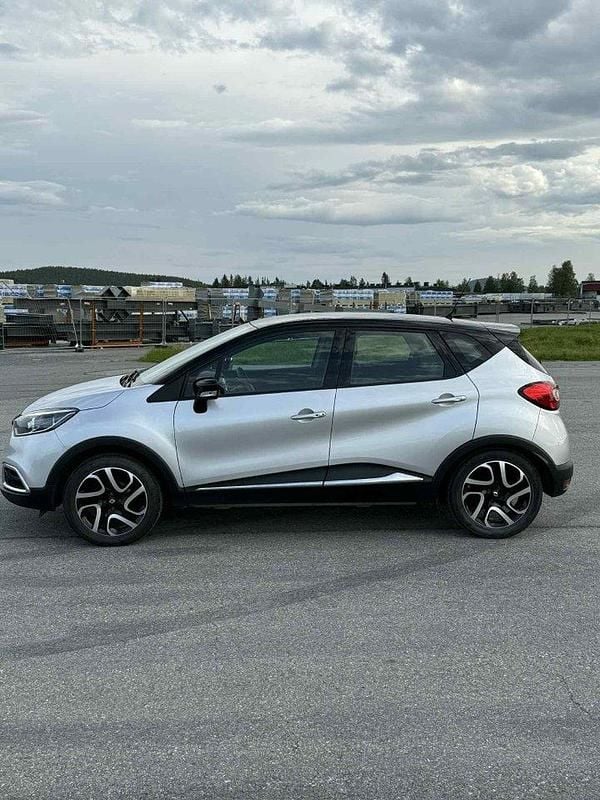 Begagnad 2014 Renault Captur SUV | 89 000 kr (Marknadspris) - Bild 1/4
