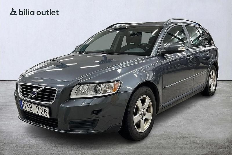 Grå Begagnad 2008 Volvo V50 Kombi | 19 900 kr (Superpris) - Bild 1/4