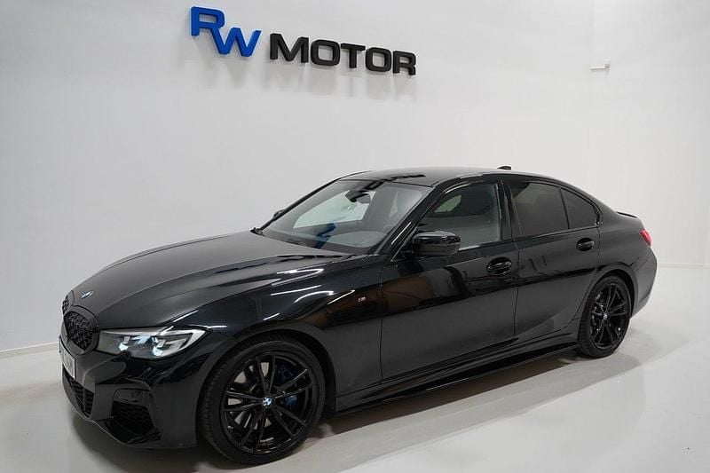 Svart Begagnad 2020 BMW M340 M Sport Sedan | 539 900 kr (Superpris) - Bild 1/4