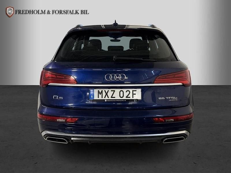 Begagnad Audi Q5 S-Line 367 HK (269 kW) 2021 Navarrablå metallic SUV
