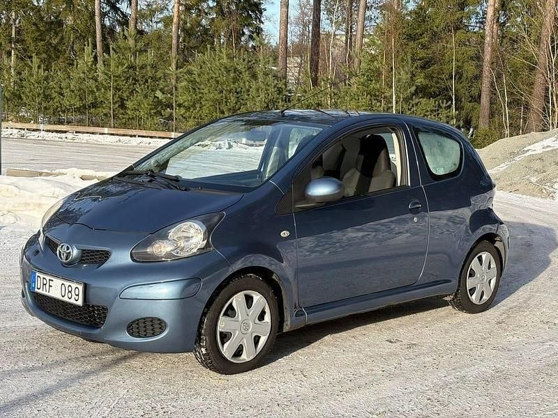 Begagnad Toyota Aygo 68 HK (50 kW) 2010 Halvkombi