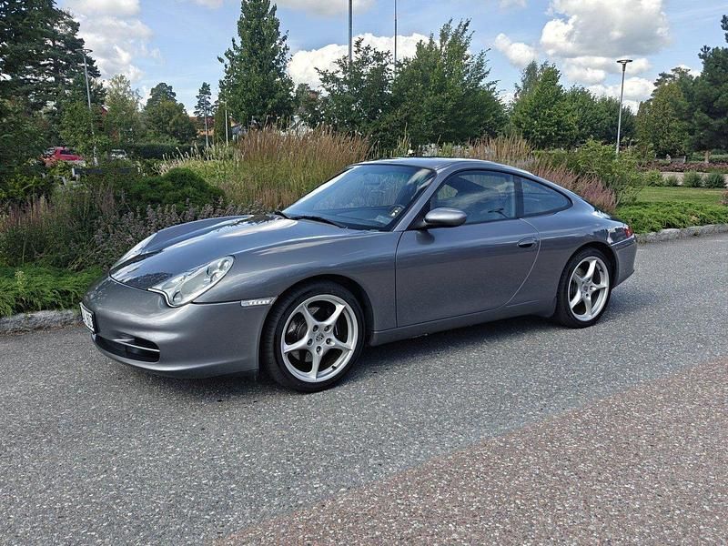 Begagnad 2002 Porsche 996 Sportkupé | 395 000 kr - Bild 1/4