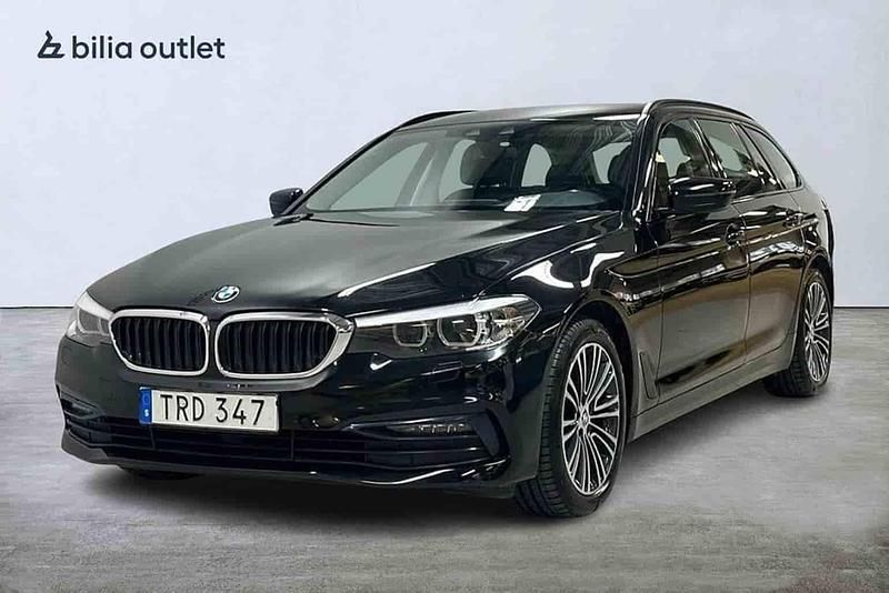 Svart Begagnad 2019 BMW 520 Kombi | 259 900 kr (Bra pris) - Bild 1/1