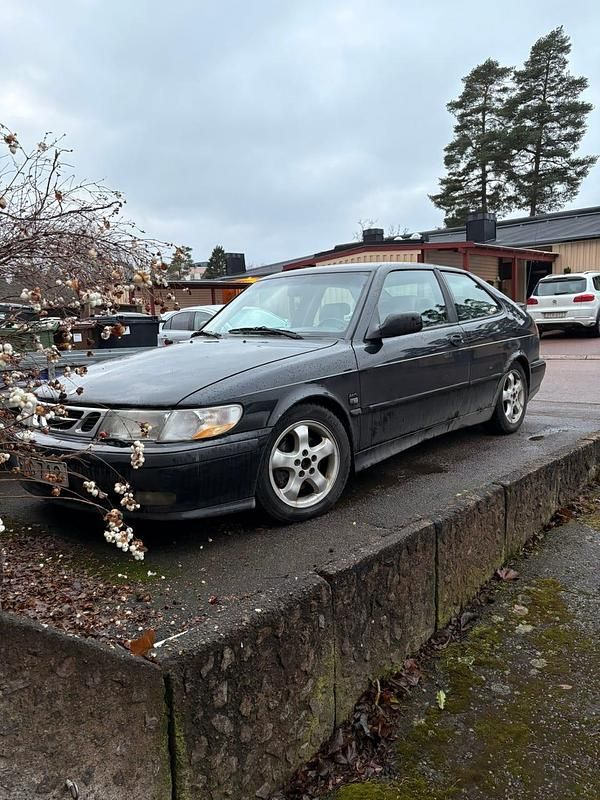 Begagnad 1999 Saab 9-3 Halvkombi | 13 000 kr - Bild 1/4