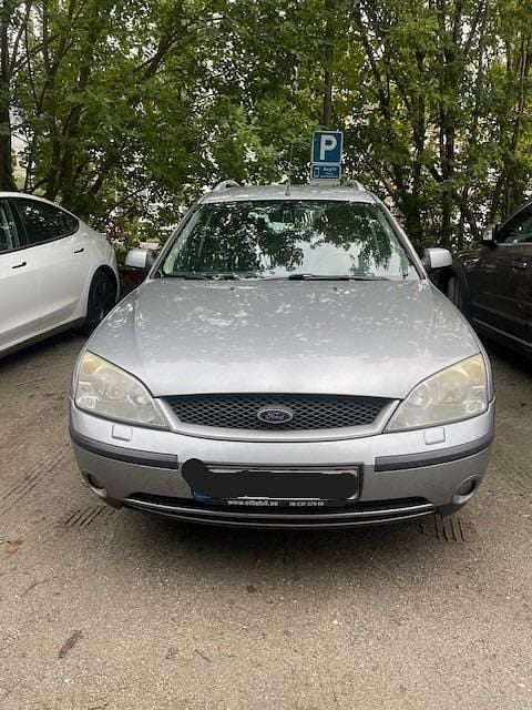 Silver Begagnad 2005 Ford Mondeo Kombi | 15 000 kr (Bra pris) - Bild 1/4