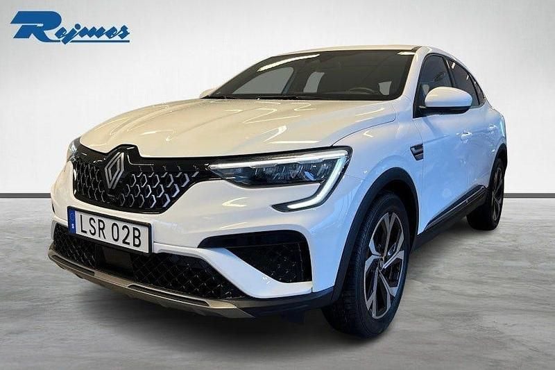 Vit Begagnad 2023 Renault Arkana Techno SUV | 239 800 kr (Marknadspris) - Bild 1/4
