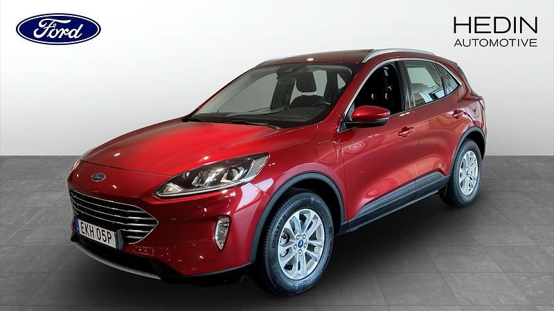 Mörkröd (red) Begagnad 2022 Ford Kuga Titanium SUV | 244 900 kr (Marknadspris) - Bild 1/4