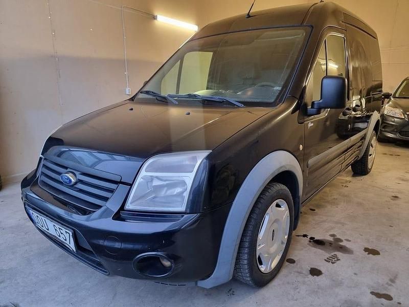 Begagnad Ford Transit Connect 90 HK (66 kW) 2012 Svart Minibuss