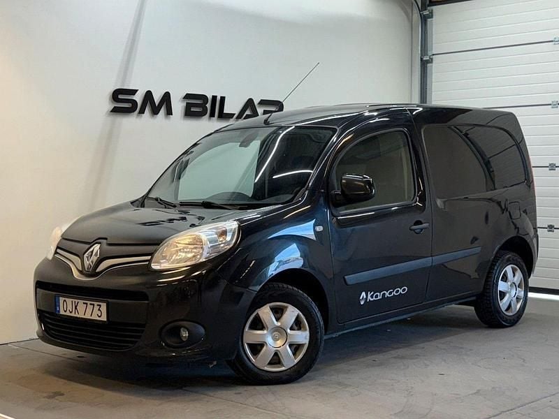Svart Begagnad 2017 Renault Kangoo Minibuss | 59 000 kr (Marknadspris) - Bild 1/4