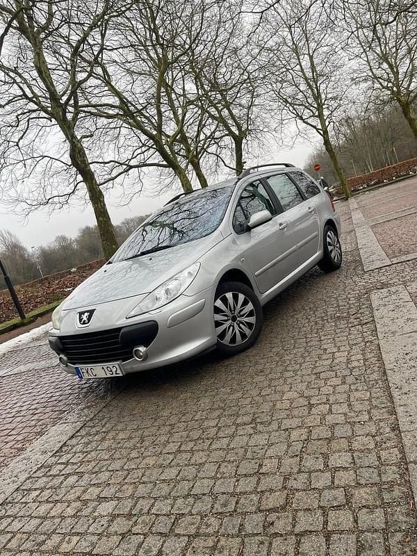 Begagnad Peugeot 307 136 HK (100 kW) 2007 Kombi