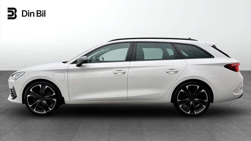 Begagnad Cupra Leon 2024 Vit