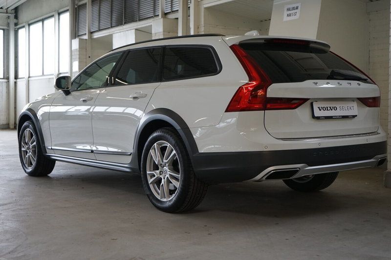 Volvo v90 cc