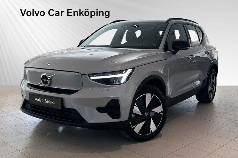 Silver Begagnad 2023 Volvo XC40 Single Motor Extended Range SUV | 399 900 kr - Bild 1/2