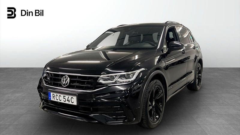 Svart Begagnad 2021 VW Tiguan R-line SUV | 369 900 kr (Lite dyr) - Bild 1/4