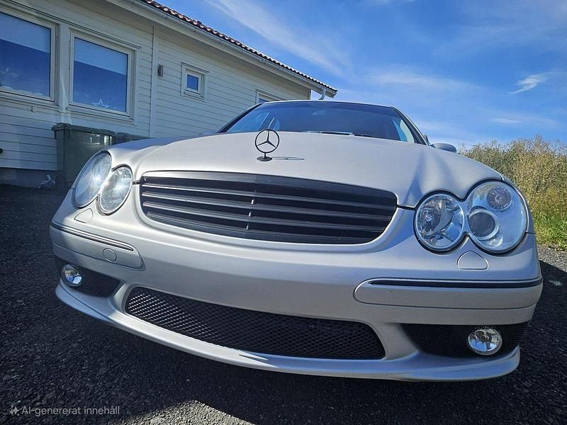 Silver Begagnad 2006 Mercedes C55 AMG AMG Sedan | 259 000 kr - Bild 1/4
