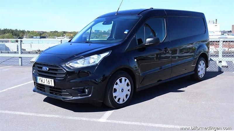 Svart svart Begagnad 2018 Ford Transit S Van | 99 900 kr (Marknadspris) - Bild 1/4