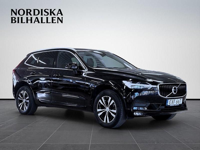 Svart Begagnad 2020 Volvo XC60 Momentum SUV | 359 795 kr (Marknadspris) - Bild 1/4