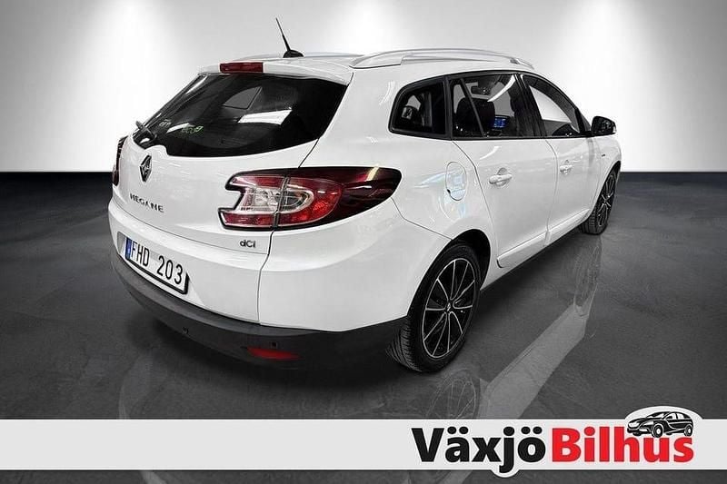 Begagnad Renault Mégane III Bose Edition 110 HK (80 kW) 2013 Vit