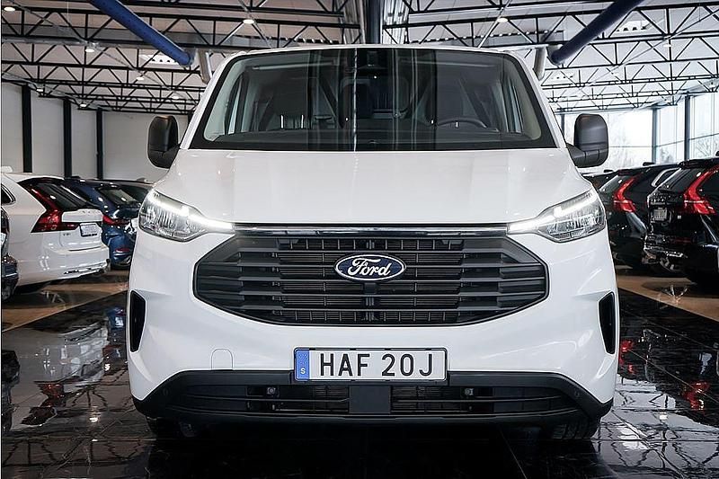 Begagnad Ford Transit Custom 136 HK (100 kW) 2024 Vit Halvkombi