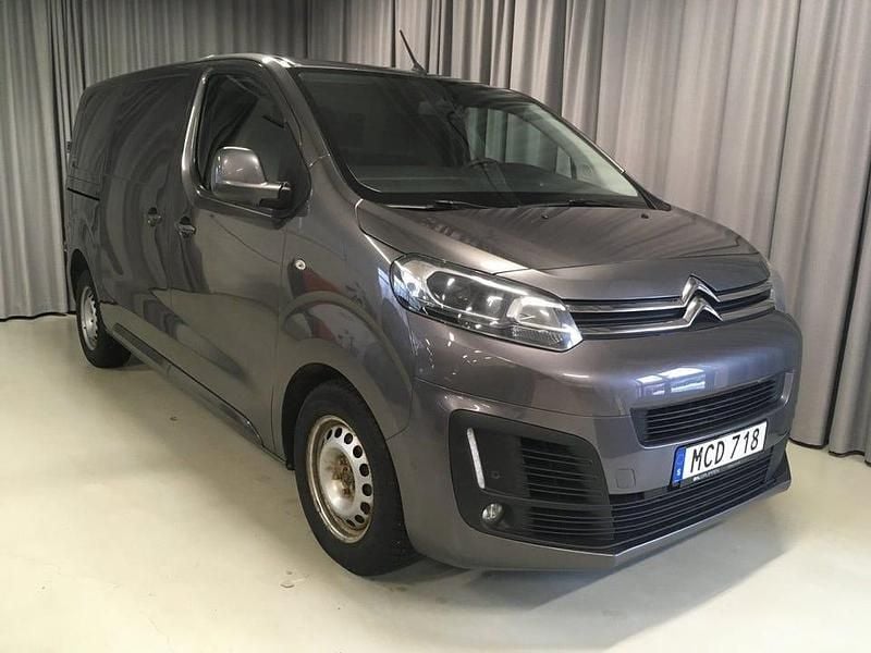 Begagnad Citroën Jumpy 177 HK (130 kW) 2018 Grå Minibuss