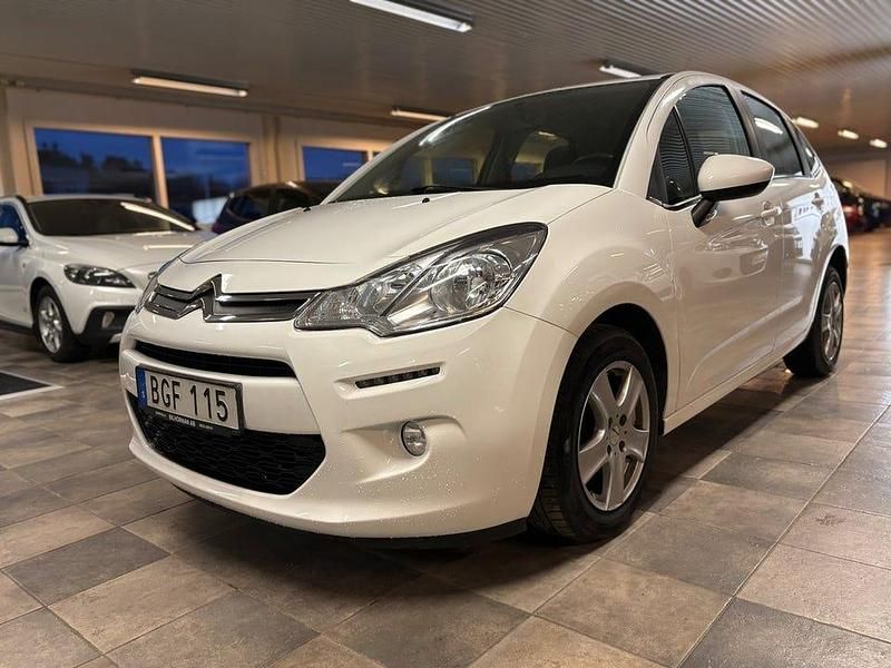 Begagnad Citroën C3 99 HK (72 kW) 2016 Vit Halvkombi