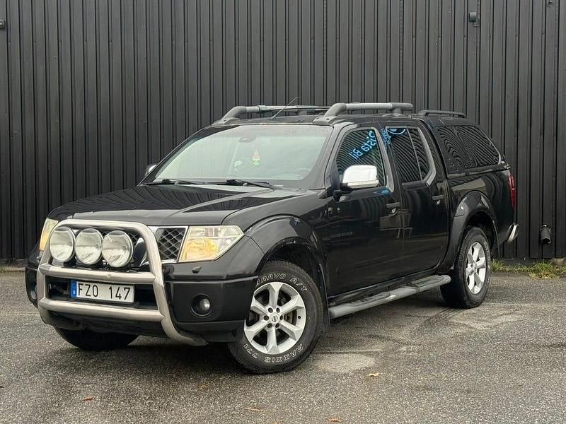 Svart Begagnad 2007 Nissan Navara Pickup | 54 900 kr (Dyr) - Bild 1/4