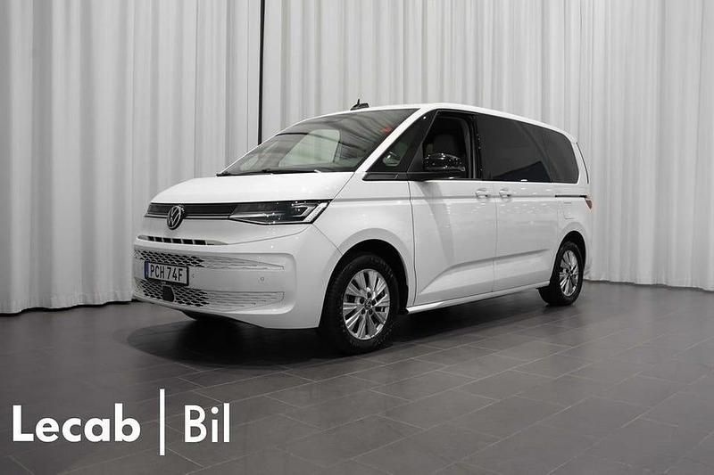 Vit (candyvit) Begagnad 2022 VW Multivan Van | 469 500 kr (Marknadspris) - Bild 1/4