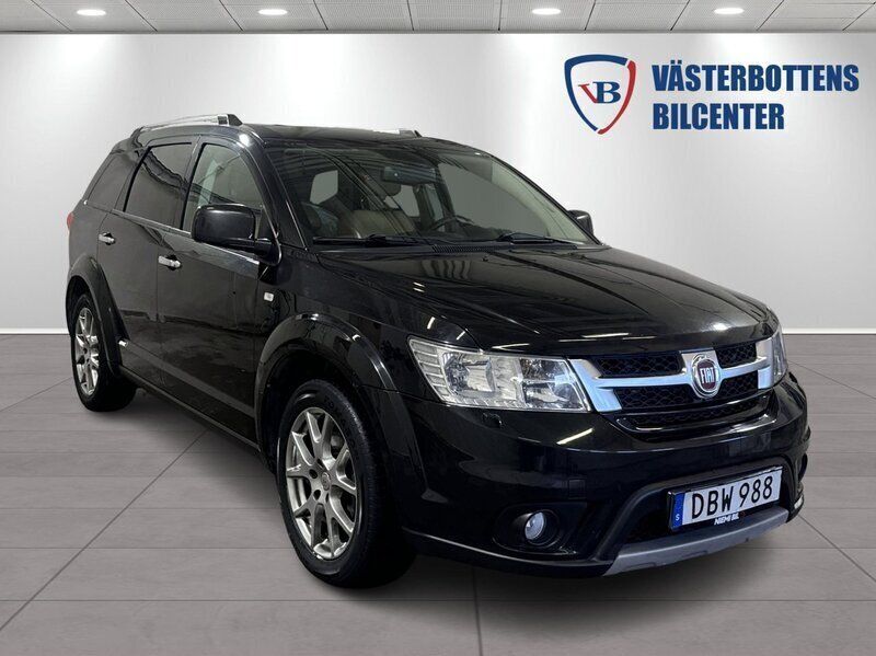 Svart Begagnad 2014 Fiat Freemont SUV | 94 900 kr (Bra pris) - Bild 1/4