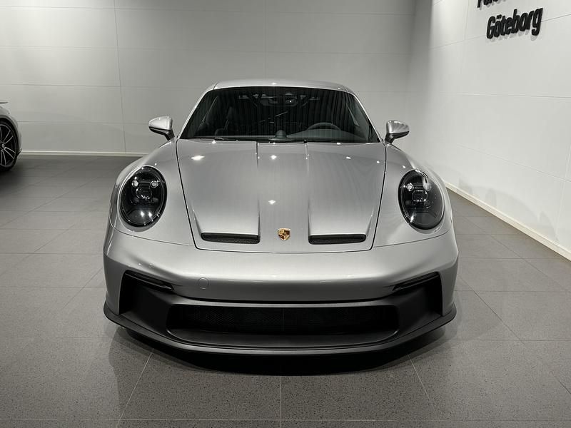 Begagnad Porsche 911 2024 Silver