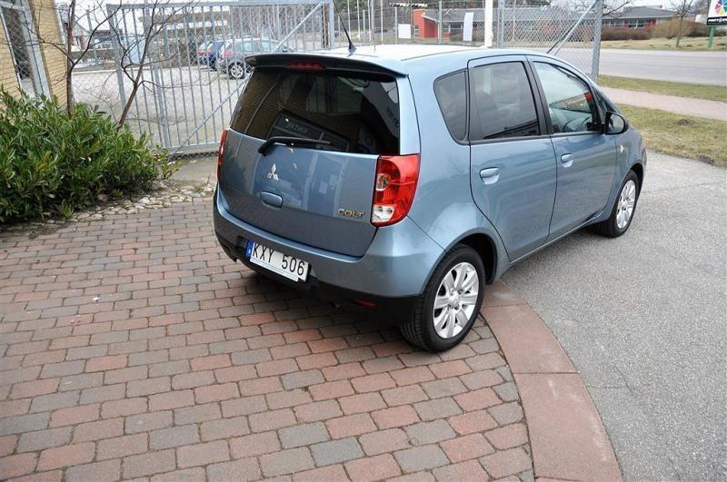 Såld Mitsubishi Colt 1,3 Halvkombi, begagnad 2010, 12.600