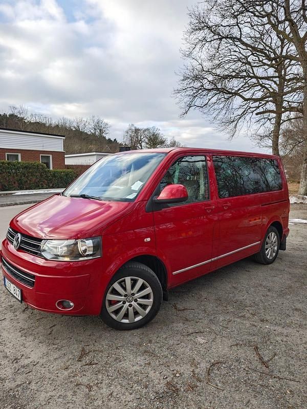 Begagnad 2011 VW Multivan Van | 165 000 kr (Superpris) - Bild 1/4