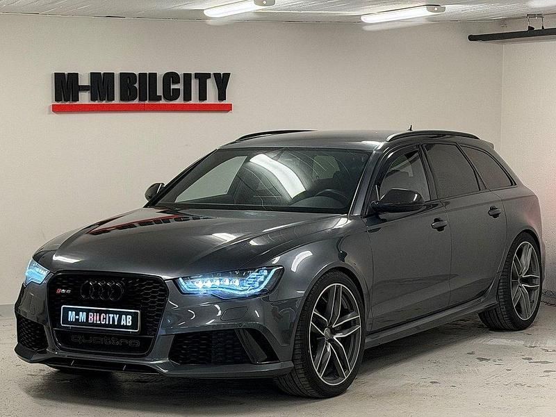 Mörkgrå Begagnad 2014 Audi RS6 Kombi | 469 900 kr (Marknadspris) - Bild 1/4