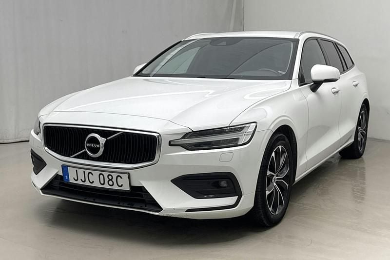 Vit Begagnad 2020 Volvo V60 SE Kombi | 194 800 kr (Superpris) - Bild 1/4