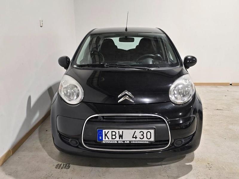 Begagnad Citroën C1 68 HK (50 kW) 2011 Svart Halvkombi