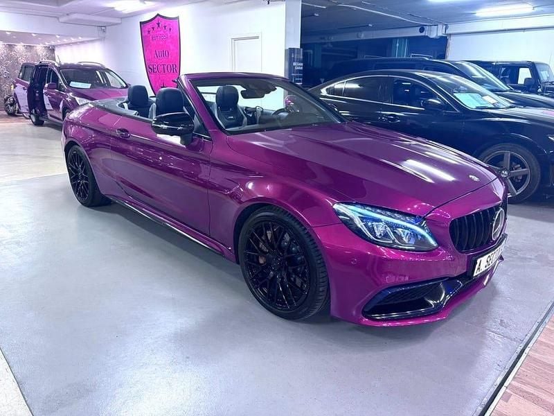 Hyacintrödmetallic Begagnad 2017 Mercedes C63S AMG AMG Cab | 599 000 kr (Bra pris) - Bild 1/4