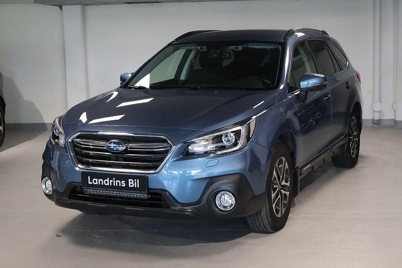 Ljusblå Begagnad 2019 Subaru Outback SUV | 249 500 kr (Bra pris) - Bild 1/4