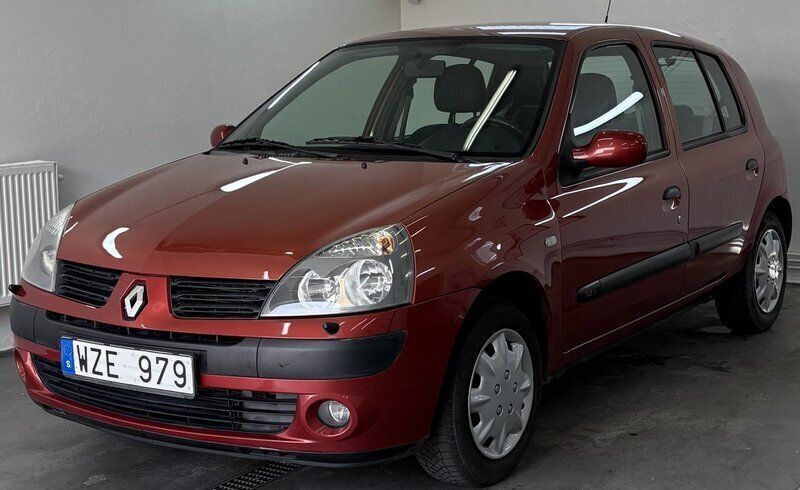 Röd Begagnad 2005 Renault Clio R.S. Halvkombi | 18 700 kr (Bra pris) - Bild 1/4