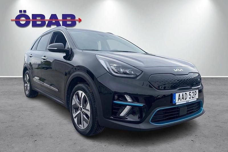 Begagnad Kia e-Niro Advance 150 kW (204 HK) 2021 Svart SUV