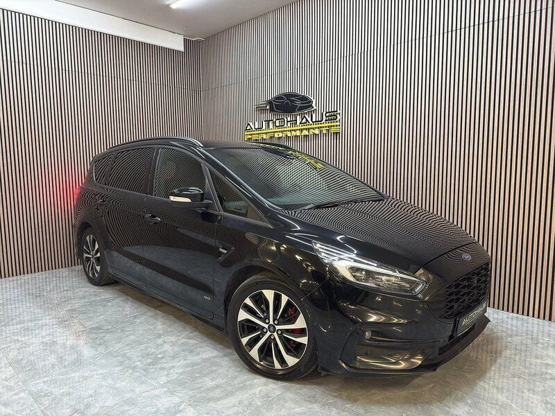 Svart Begagnad 2019 Ford S-MAX SE Minibuss | 189 900 kr (Bra pris) - Bild 1/4